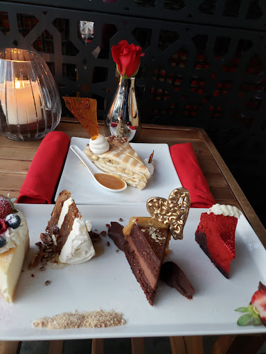 Dessert Restaurant «Better Than Sex - A Dessert Restaurant Orlando», reviews and photos, 1905 N Orange Ave, Orlando, FL 32804, USA