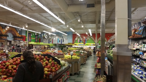 Mexican Grocery Store «Mi Pueblo Food Center», reviews and photos, 330 Bellam Blvd, San Rafael, CA 94901, USA