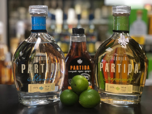 Liquor Store «Miami Beach Liquors», reviews and photos, 814 Alton Rd, Miami Beach, FL 33139, USA