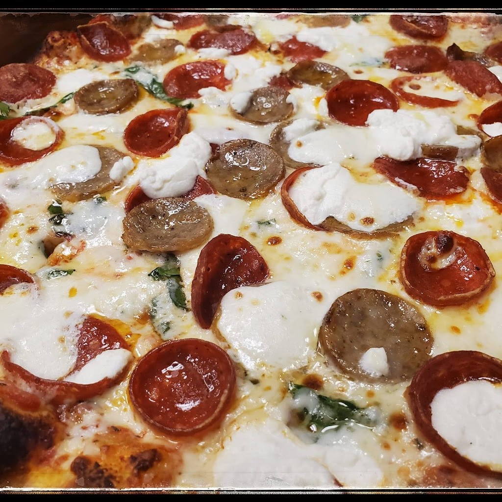 Detroit Frankies Pizza (Mobile Pizza Oven) 49759