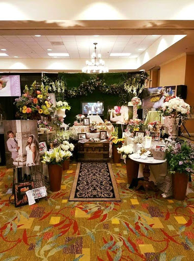 Florist «Arden Park Florist & Gift Gallery», reviews and photos, 564 La Sierra Dr, Sacramento, CA 95864, USA