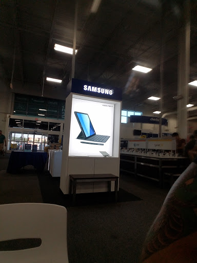 Electronics Store «Best Buy», reviews and photos, 2010 Chemical Rd, Plymouth Meeting, PA 19462, USA