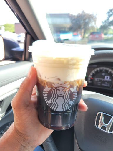 Coffee Shop «Starbucks», reviews and photos, 2113 State Hill Rd, Wyomissing, PA 19610, USA