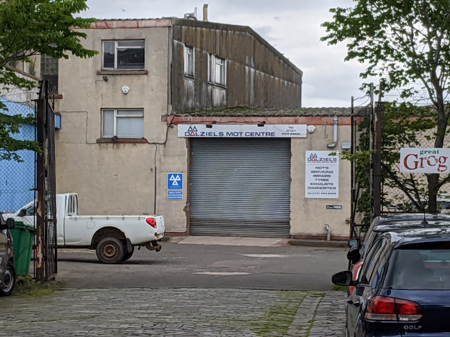 Dalziel's MOT & Servicing Centre - Auto repair shop