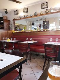Atmosphère du Restaurant Le Bouchon du Vaugueux à Caen - n°4
