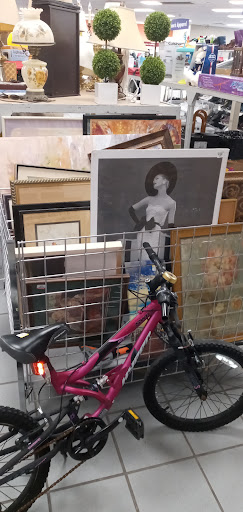 Thrift Store «Goodwill Manchester Store & Donation Station», reviews and photos, 232 Tolland Turnpike, Manchester, CT 06042, USA