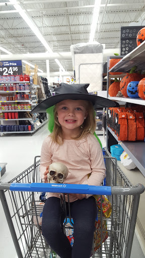 Discount Store «Walmart», reviews and photos, 199 JT Connell Hwy, Newport, RI 02840, USA