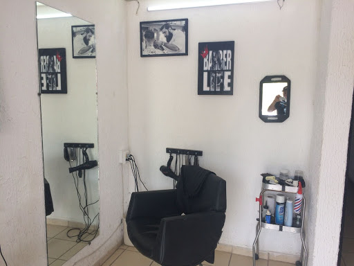 Queens barber shop & salon