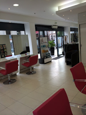 Camille Albane - Coiffeur Suresnes à Suresnes