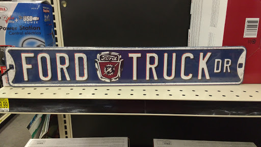 Auto Parts Store «Pep Boys Auto Parts & Service», reviews and photos, 660 N Dysart Rd, Goodyear, AZ 85338, USA