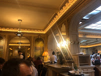 Atmosphère du Café Angelina Paris Musée du Louvre - n°6
