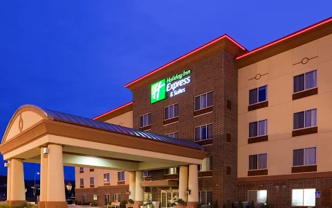 Holiday Inn Express & Suites Winona, an IHG Hotel image