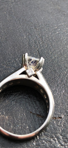 Jewelry Store «D. Geller & Son Jewelers», reviews and photos, 2955 Cobb Pkwy SE #230, Atlanta, GA 30339, USA