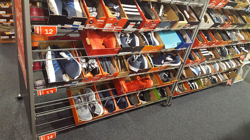 Shoe Store «Rack Room Shoes», reviews and photos, 2833 Market Center Dr, Rockwall, TX 75032, USA