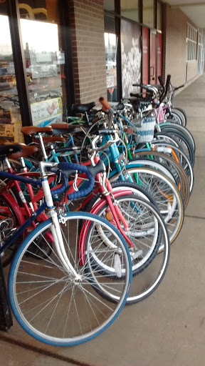 Sporting Goods Store «Play It Again Sports Evanston», reviews and photos, 1908 Dempster St, Evanston, IL 60202, USA