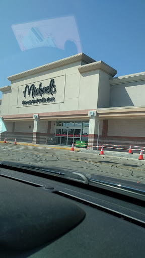 Craft Store «Michaels», reviews and photos, 251 Hartford Ave, Bellingham, MA 02019, USA