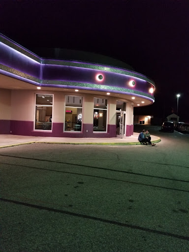 Shopping Mall «Mid City Mall», reviews and photos, 1250 Bardstown Rd #5, Louisville, KY 40204, USA