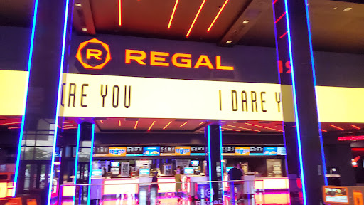 Movie Theater «Regal Cinemas Warrington Crossing 22 & IMAX», reviews and photos, 140 Easton Rd, Warrington, PA 18976, USA