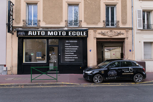 Elite Auto Moto Ecole Malakoff à Malakoff, Hauts-de-Seine