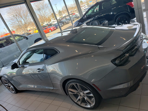 Chevrolet Dealer «Len Lyall Chevrolet Inc», reviews and photos, 14500 E Colfax Ave, Aurora, CO 80011, USA