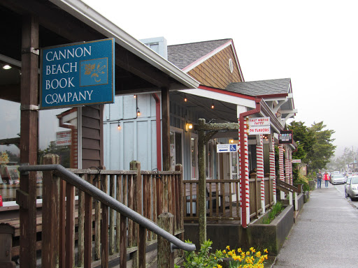 Book Store «Cannon Beach Book Co», reviews and photos, 130 N Hemlock St, Cannon Beach, OR 97110, USA