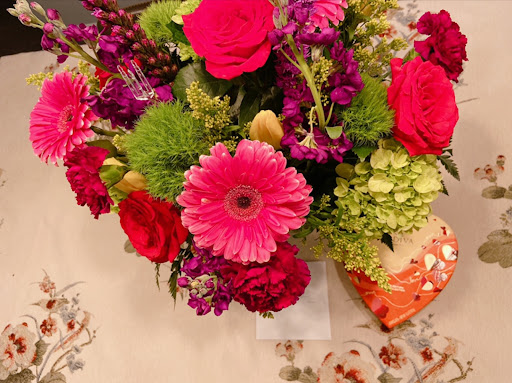 Florist «Hinsdale Flower Shop», reviews and photos, 17 W 1st St, Hinsdale, IL 60521, USA