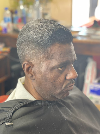 Barber Shop «The R Barbershop», reviews and photos, 3933 Marlton Pike, Pennsauken Township, NJ 08110, USA