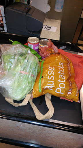 Grocery Store «Safeway», reviews and photos, 4320 SE King Rd, Milwaukie, OR 97222, USA