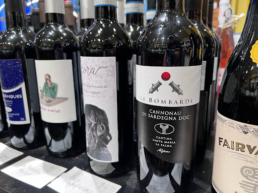 Liquor Store «Olivino Wines Bed-Stuy», reviews and photos, 426 Marcus Garvey Blvd, Brooklyn, NY 11216, USA