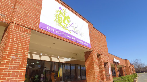 Shopping Mall «Pantops Shopping Center», reviews and photos, 250 Free Bridge Ln, Charlottesville, VA 22911, USA