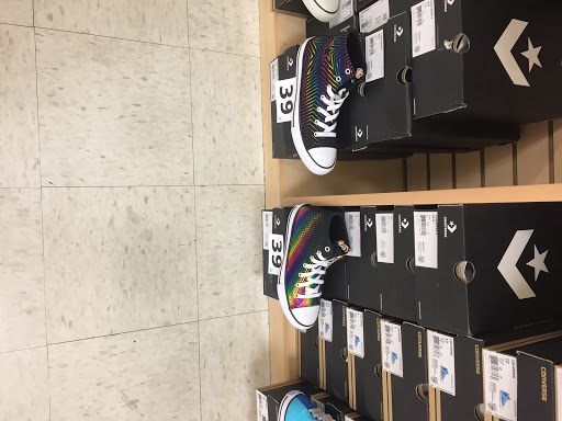 Shoe Store «Shoe City», reviews and photos, 400 N Azusa Ave, West Covina, CA 91791, USA