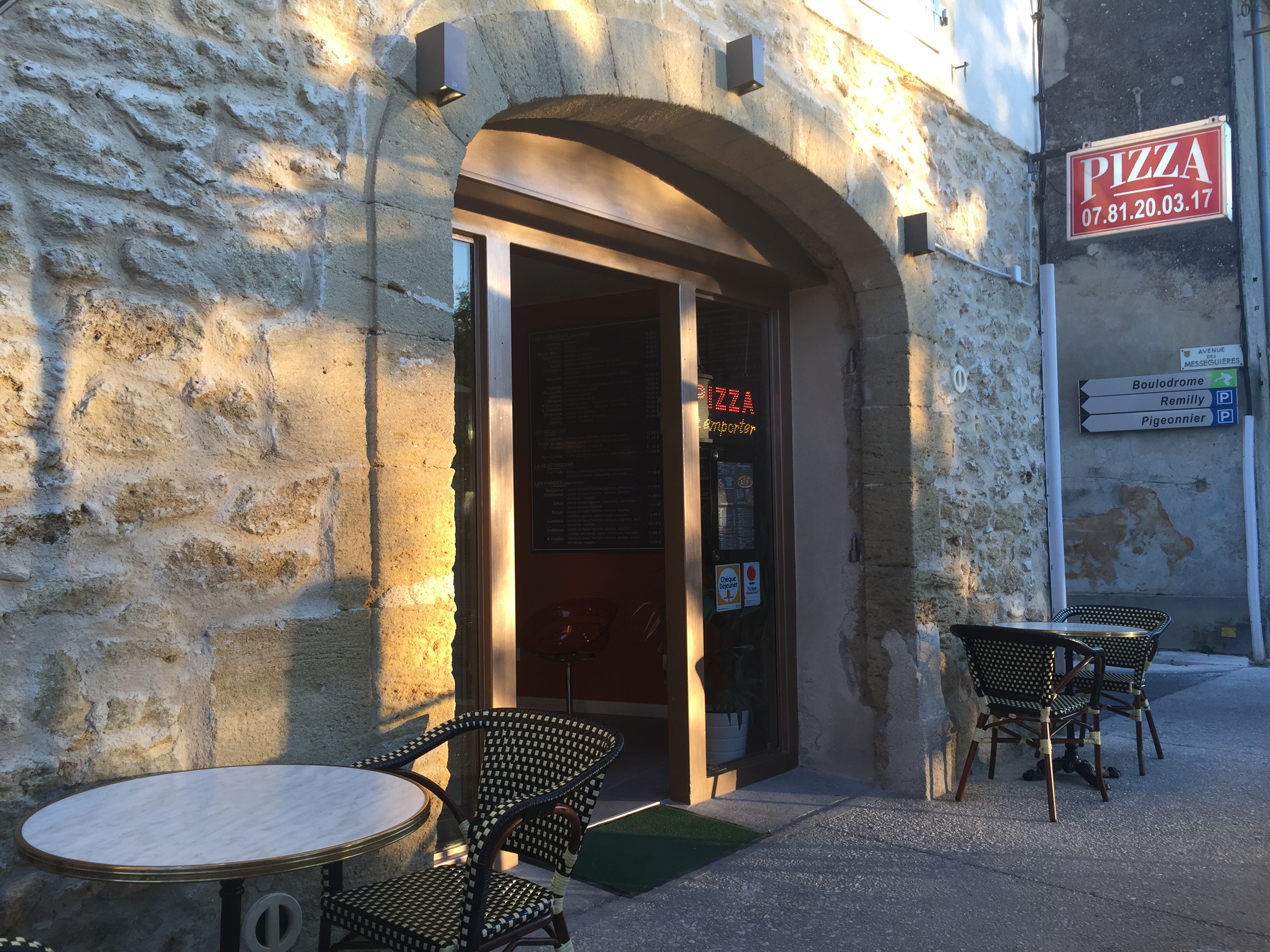 Photo n° 4 de l'avis de Manuel. fait le 05/07/2017 à 07:09