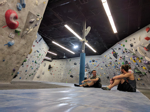 Rock Climbing Gym «Central Rock Gym», reviews and photos, 127 Smith Pl, Cambridge, MA 02138, USA