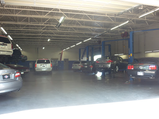 Used Car Dealer «Luxury Motorsports», reviews and photos, 2141 E Bell Rd, Phoenix, AZ 85022, USA