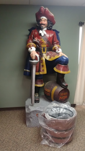 Liquor Store «Liquor Outlet», reviews and photos, 5107 Commercial St SE, Salem, OR 97306, USA