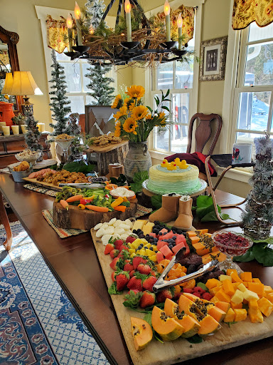 Lodge «The Farmhouse Inn», reviews and photos, 108 W Swan St, Centerville, TN 37033, USA