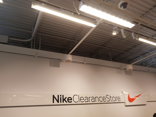 Clothing Store «Nike Clearance Store», reviews and photos, 1111 League Line Rd #193, Conroe, TX 77303, USA