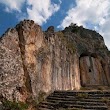 laçin kapılıkaya anıtsal kaya mezarı