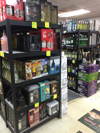 Liquor Store «Hwy 61 Liquor Store», reviews and photos, 758 Villa Rica Hwy, Dallas, GA 30157, USA