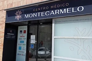 Centro Médico Montecarmelo image