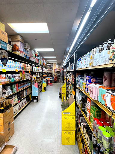 Liquor Store «Hackensack Liquor Store», reviews and photos, 500 S River St, Hackensack, NJ 07601, USA