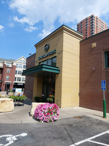 Lunds & Byerlys Downtown Minneapolis, 1201 Hennepin Ave, Minneapolis, MN 55403, USA, 