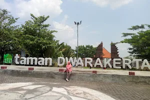 Taman Dwarakerta image