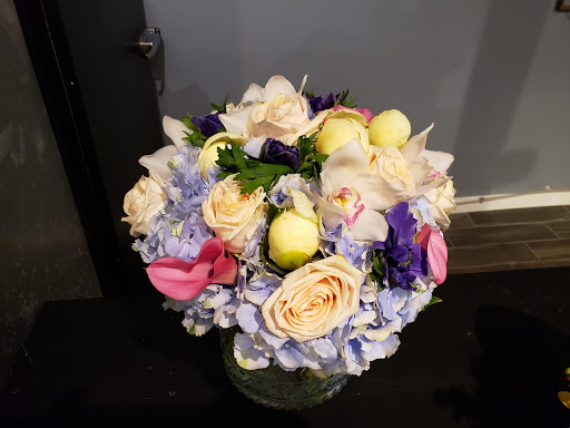 Florist «Tulipia Floral Design», reviews and photos, 7617 Lake St, River Forest, IL 60305, USA