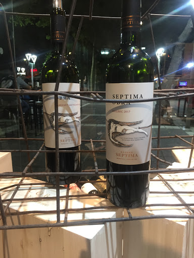 Vinoteca Peatonal Wines