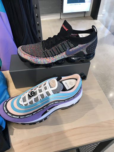 Shoe Store «Finish Line», reviews and photos, 15900 La Cantera Pkwy, San Antonio, TX 78256, USA