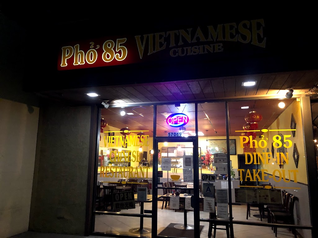 Pho 85 Vietnamese Chinese Restaurant 92284