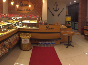 Titanic Pasta & Cafe
