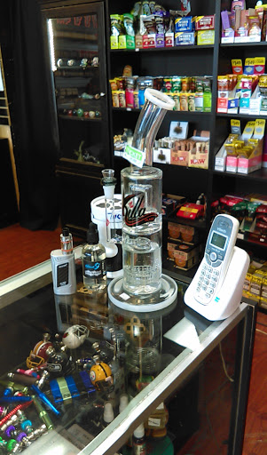 Tobacco Shop «Quick Stop Smoke Shop LLC», reviews and photos, 5210 E 4th Plain Blvd, Vancouver, WA 98661, USA