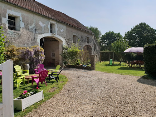 Lodge Gîte Au Bonheur des Champs Étais-la-Sauvin